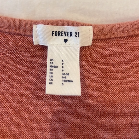 Size small Forever 21 top - Picture 2 of 2
